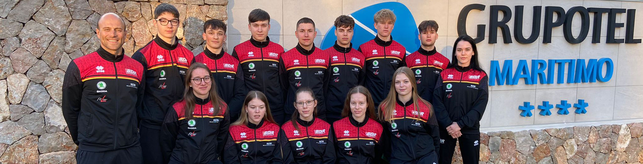 Auswärtsspiele für Corox by Hans Friedl